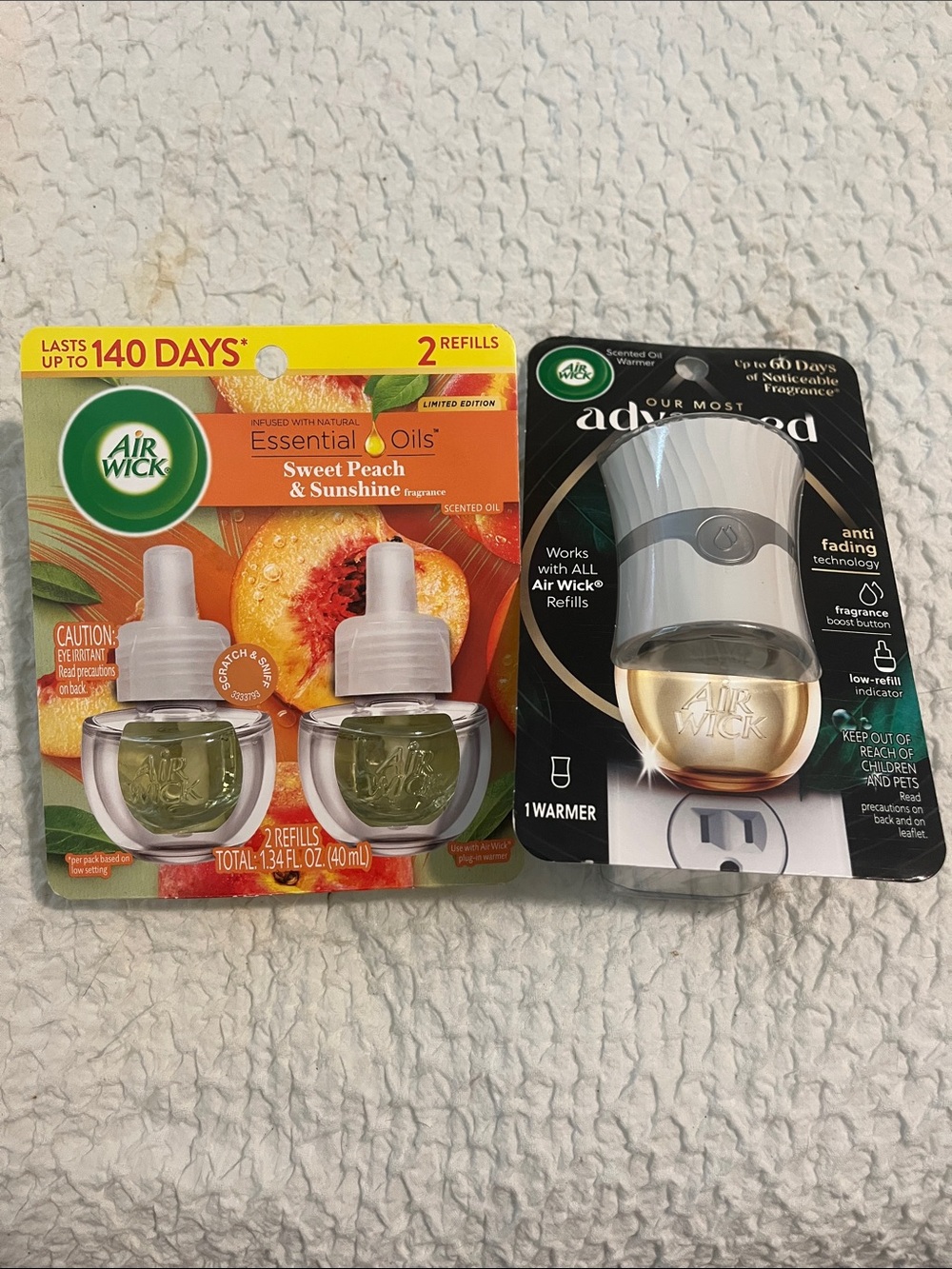NWT Air Wick Scented  Oil Refills and Warmer Peach